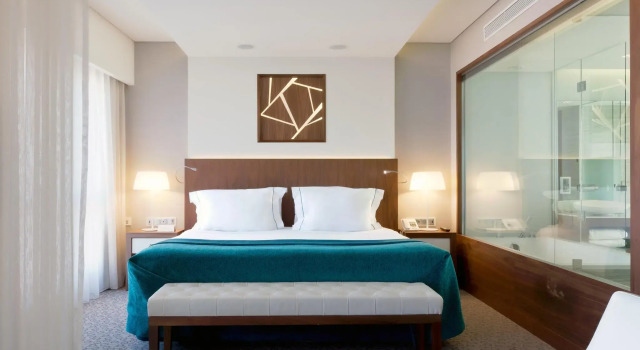 Полулюкс EPIC SANA Lisboa Hotel