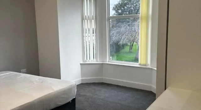 Cheetham Hill Guest House, Забронировать Гостевой дом Отели Манчестера с парковкой, Парковка