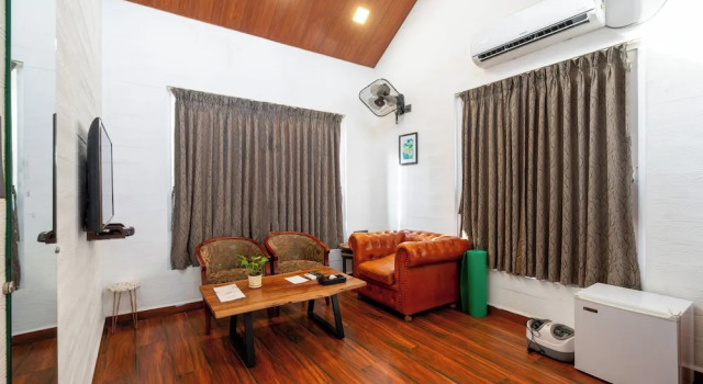 Одноместный люкс Orchid Hotel, Panchgani