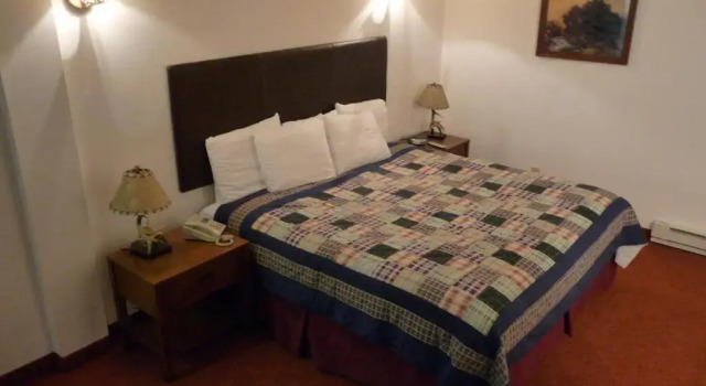 Номер Standard RiverBank Lodge