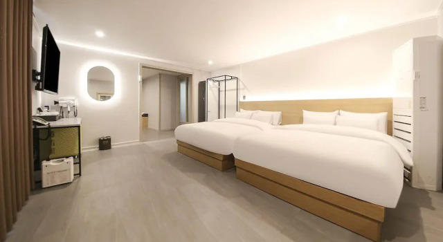 Номер Standard Number 25 Hotel Sangdong