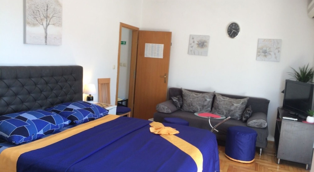 Apartment Tomi