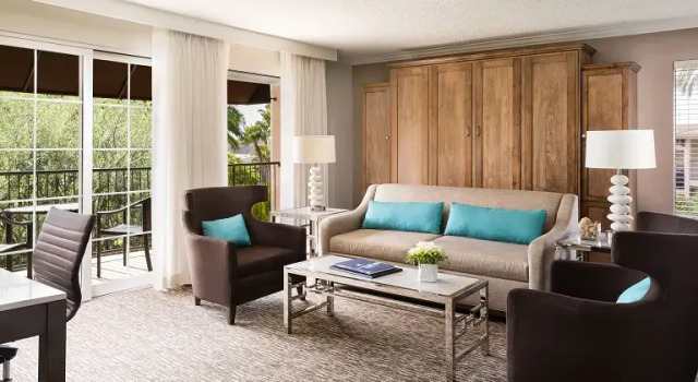 Люкс Courtyard Premier Hyatt Regency Newport Beach