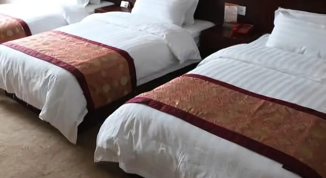 Chaoyue Business Hotel