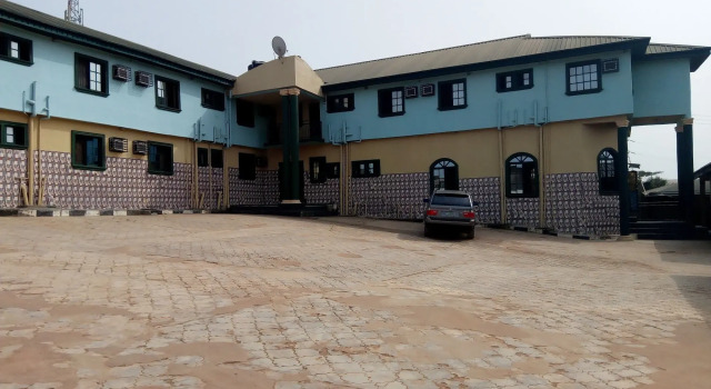 Adebayowa Hotel, Book Hotel Ikeja 