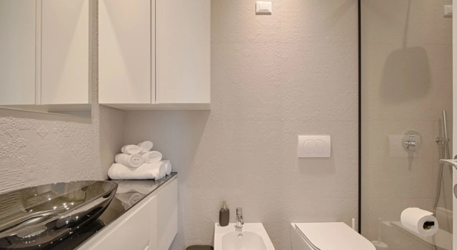 Апартаменты с 2 комнатами с видом на озеро THE ROOMS - Serviced Apartments Tirana