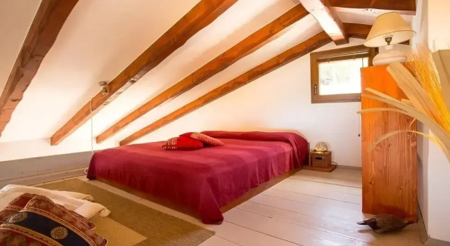 Nice Home in Brsec With Wifi, Private Swimming Pool and 4 Bedrooms