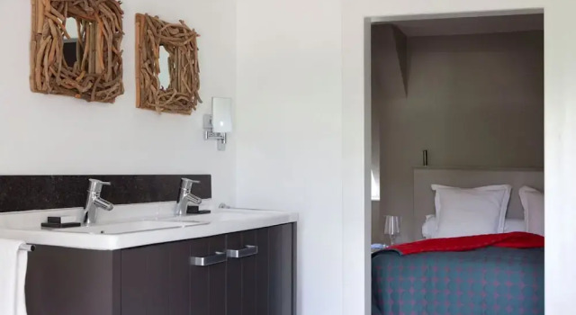 Двухместный люкс с видом на сад Chateau De La Resle - Design Hotels
