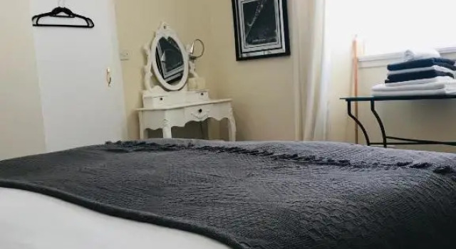 A Wee Cottage In Dunfermline, Забронировать Дом для отпуска Данфермлин Файф, рядом с Музей «Место рождения Эндрю Карнеги»