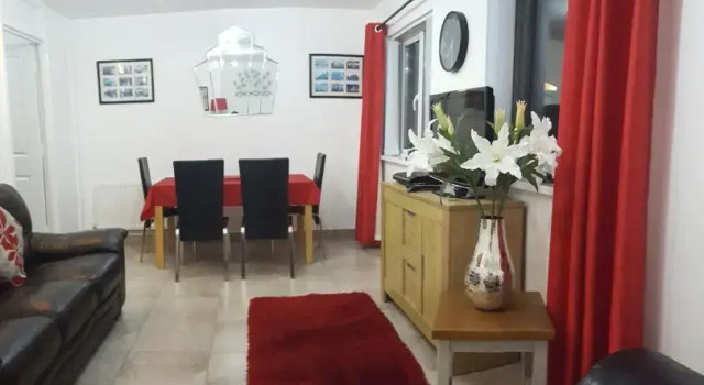 Апартаменты Belfast City Apartment