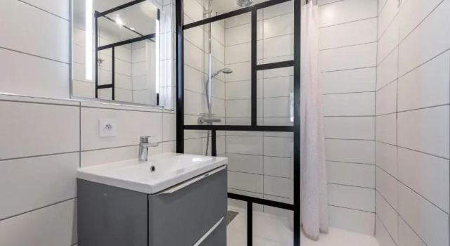 Апартаменты Appt Lumineux - Avec Balcon a 400m de la Plage