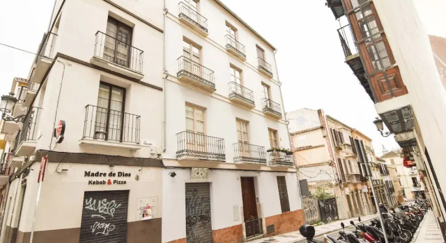 Letmalaga Center White