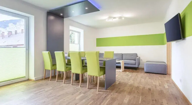 Styria Apartment Near Hiking Trails, Prenota Appartamento Hotel a Hochsteiermark con parcheggio, Parcheggio