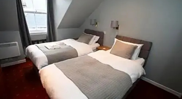 Номер Standard The Royal Hotel