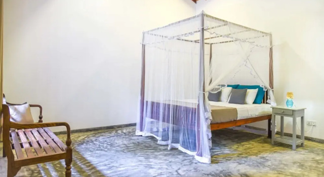 Antique Ceylon Villa