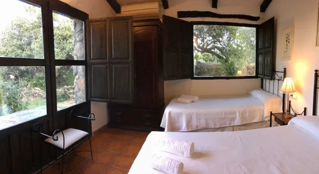 Casa El Bosque, Book Hotel Hotels in Extremadura with a Pool, Swimming Pool