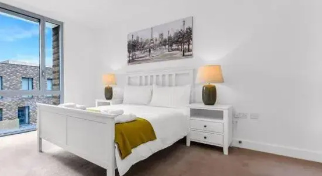 Superb 3bed 3bath Penthouse near Canary Wharf