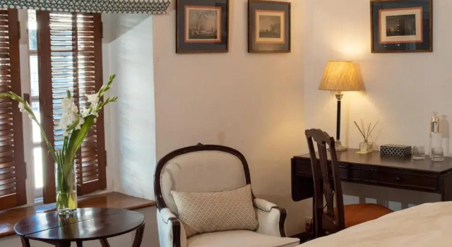 Le Colonial 1506 - Exclusive Luxury Hideaway, Забронировать Отель Отели штата Кералы с парковкой, Парковка