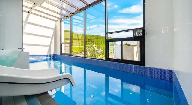 Вилла Baekya Pool Villa & Kids