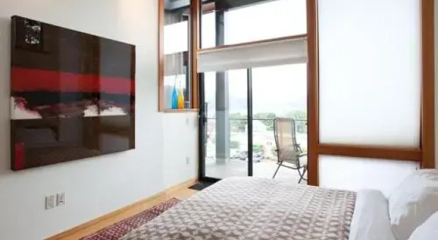Seven-River View-AC-3BR/2.5BA, Buchen Sie Ferienwohnung Hood River Columbia River Gorge