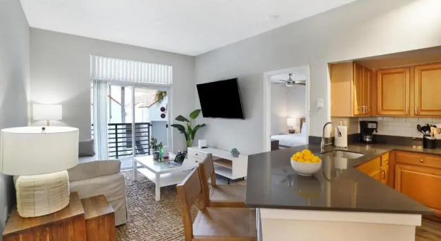 Апартаменты с 2 комнатами Dharma Home Suites Dania Beach at Sheridan Ocean Club