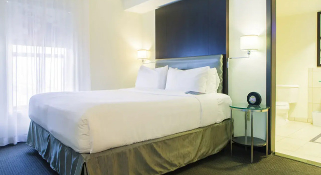 Двухместный номер Standard Aloft by Marriott Silicon Valley