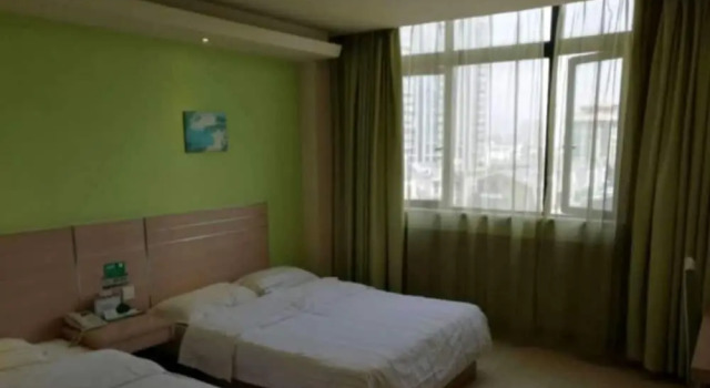 Семейный номер Standard Heng 8 Hotel Tonglu South Yingchun Road
