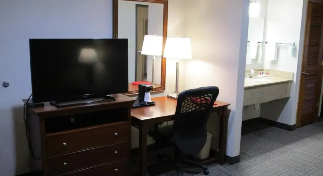 Номер Business Ramada by Wyndham Platte City KCI Airport