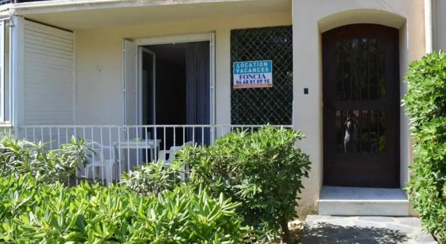Appartement Argelès-sur-Mer, 1 pièce, 2 personnes - FR-1-225-235