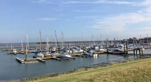 Nordsee Ferienhaus 9 Personen, Réserver Hôtel Wangerland-Frederikensiel 