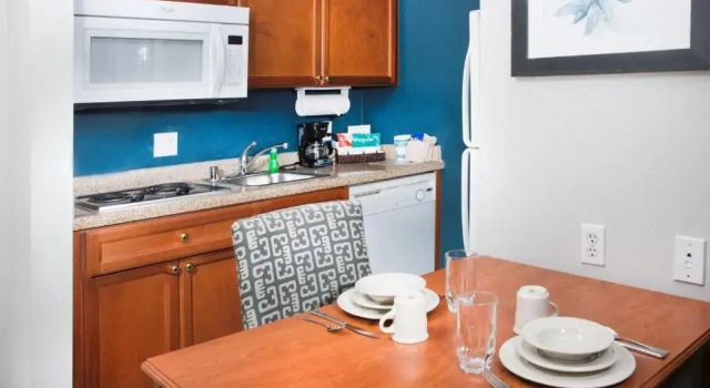 Номер Standard Homewood Suites by Hilton Ontario Rancho Cucamonga