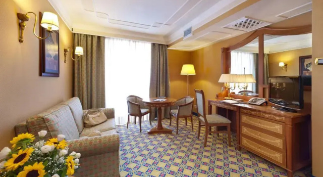 Люкс с видом на горы Grand Hotel La Pace - All Inclusive