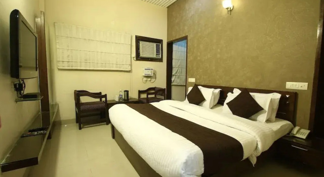 Hotel Maharani Regency, Rezerwuj Hotel Panchkula Delhi