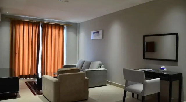 Meilin International Hotel