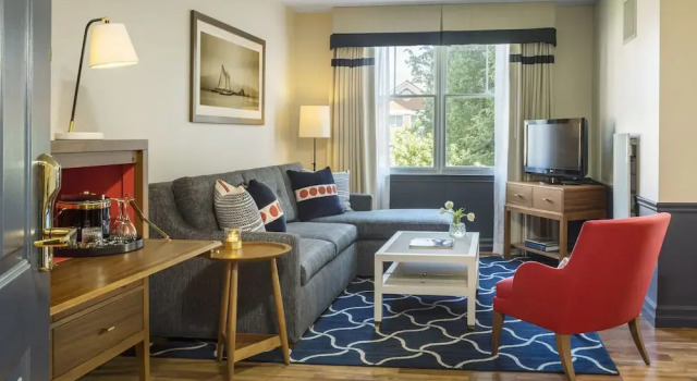 Двухместный полулюкс Portland Harbor Hotel