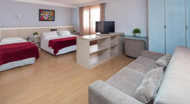 Torre Sol Hotel & Eventos, Забронировать Отель Балнеариу-Камбориу Санта-Катарина, рядом с Amores Beach