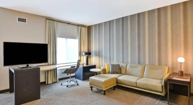 Четырёхместная студия Residence Inn by Marriott Cleveland Airport/Middleburg Heights