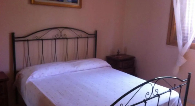 Casa a Villaggio Paradiso, Book Hotel Hoteller i Diso med parkering, Parkering