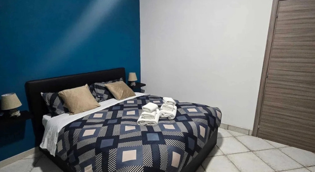 Partenope chiaia Suites & rooms, Забронировать Отель Кьяйя Неаполь, рядом с Улица Виа-Кьяйя