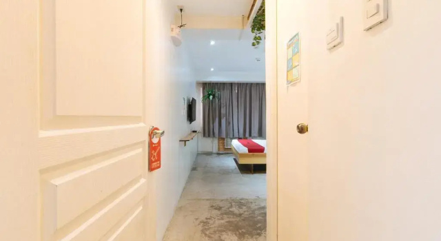 Двухместный номер Standard RedDoorz Plus at Boni Avenue Mandaluyong
