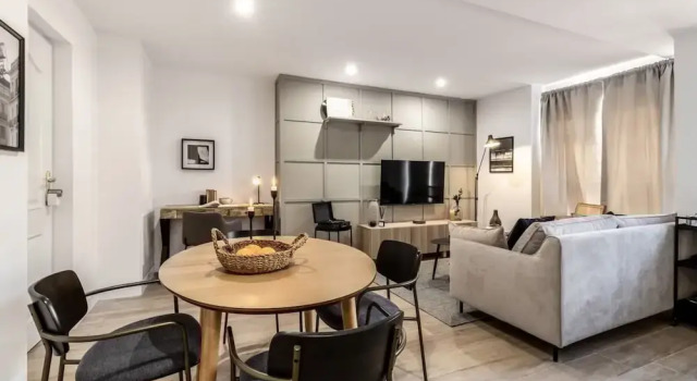 Combre - 1 Bedroom With Pool in Castilla, Забронировать Апартаменты/квартира Саламанка Мадрид, рядом с Тетуан