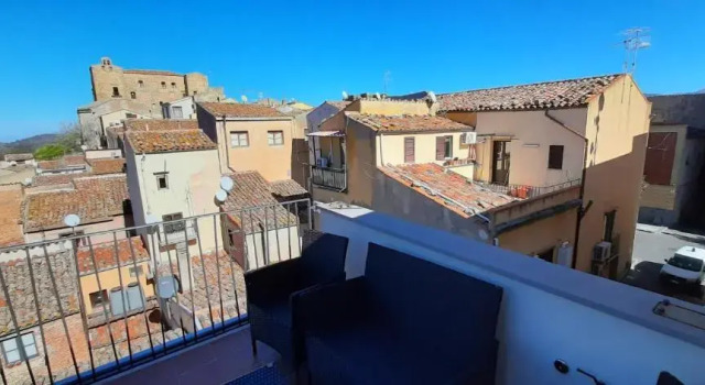 Люкс DONJON SUITE centro storico