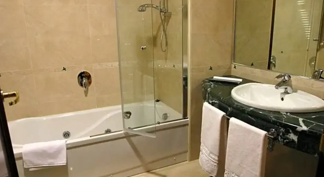 Люкс Sercotel Guadiana