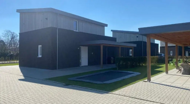 Вилла Villa Maroma Mistral Veerse Meer, gratis 4 E-bikes, gratis laden EV, trampoline