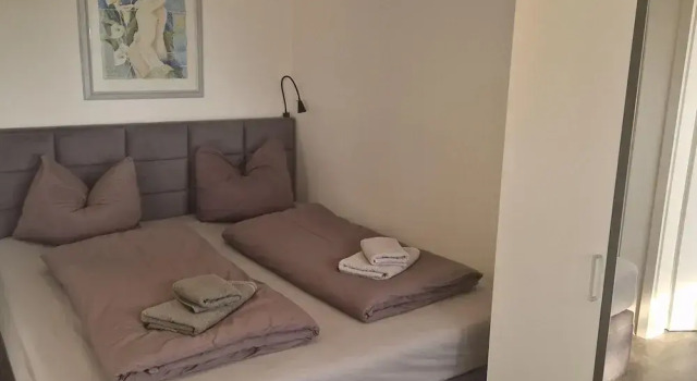 Comfort Near Castle Views, Prenota Casa vacanze Cottage a Garz, Cottage