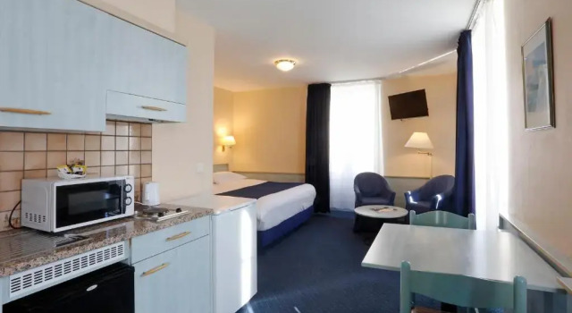 Одноместный номер Superior Hotel Montbrillant