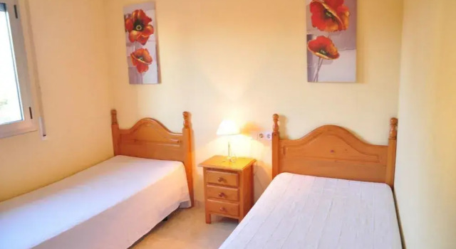 Cambrils Pool View House for 6 Guests