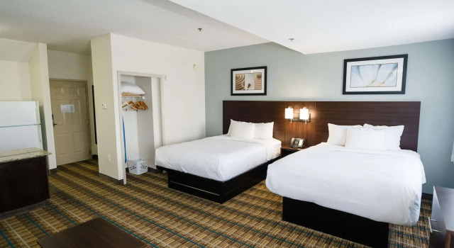 Четырёхместный люкс MainStay Suites Knoxville Airport