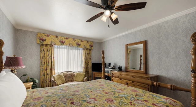 Двухместный номер Standard Carmel Inn & Suites
