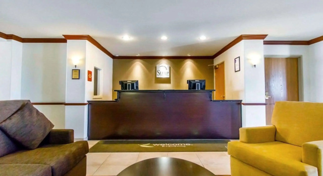 Sleep Inn & Suites Evansville - Casper